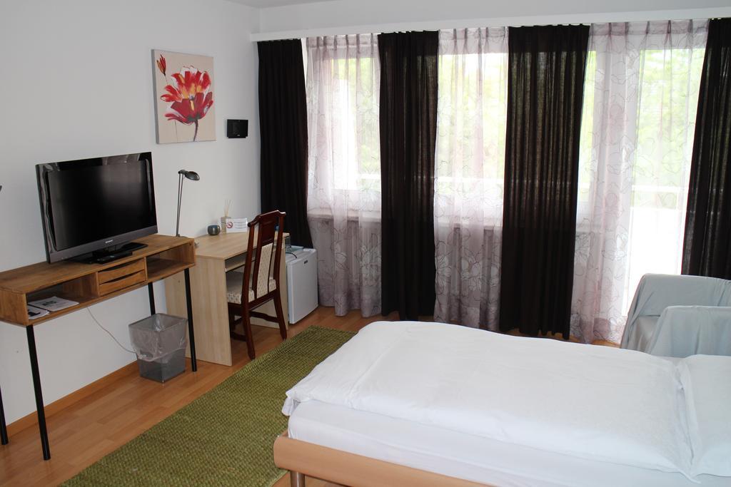 City Hotel Wettingen Room photo